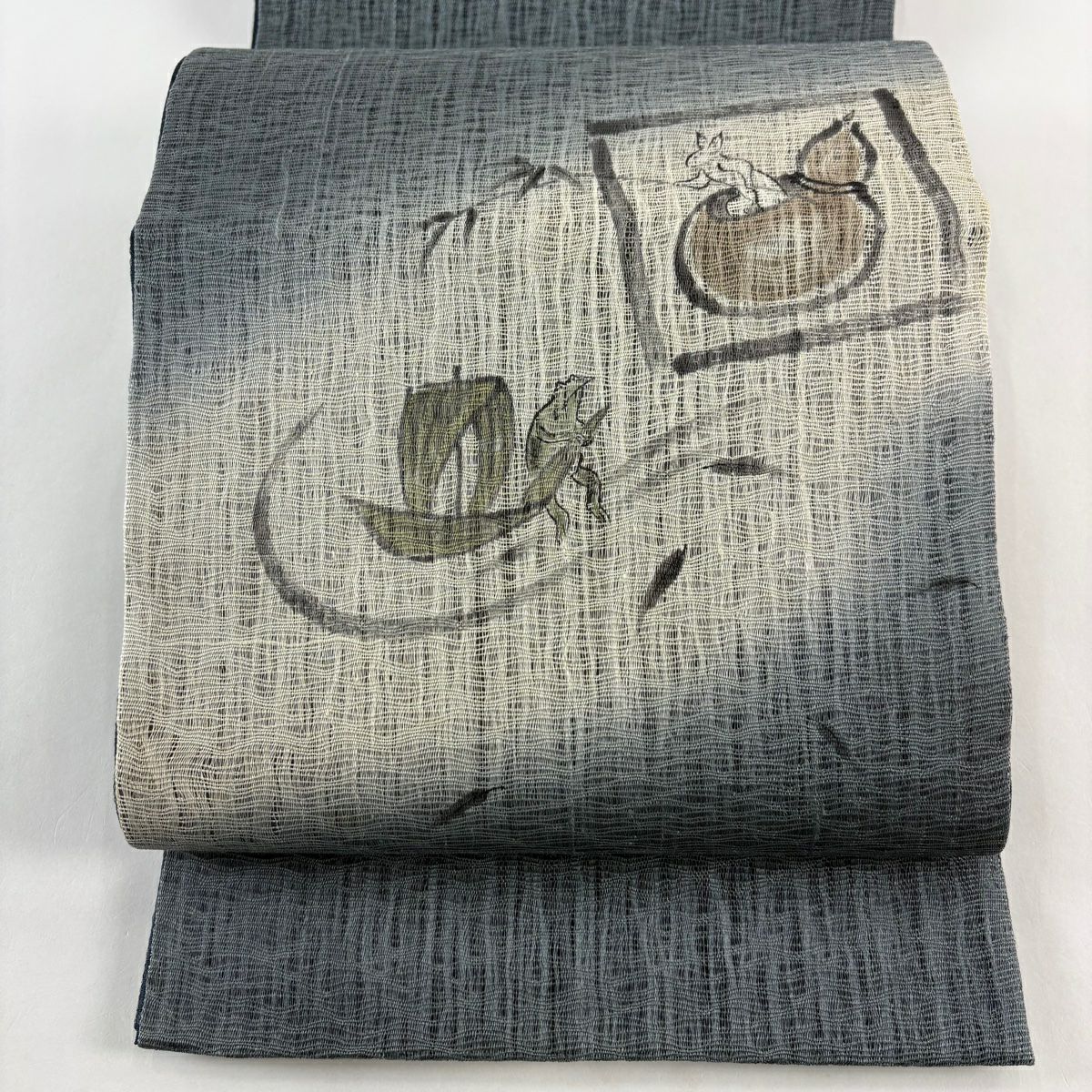 袋帶 秀品級 兔子與青蛙 瓢簞與竹子筏 漸層 深灰藍色 大鼓圖案 純蠶絲