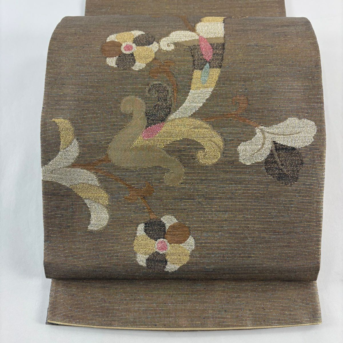 【美品】 袋帶 秀品級 關西仕立 草花紋 金絲 金金箔 金色 大鼓圖案 純蠶絲