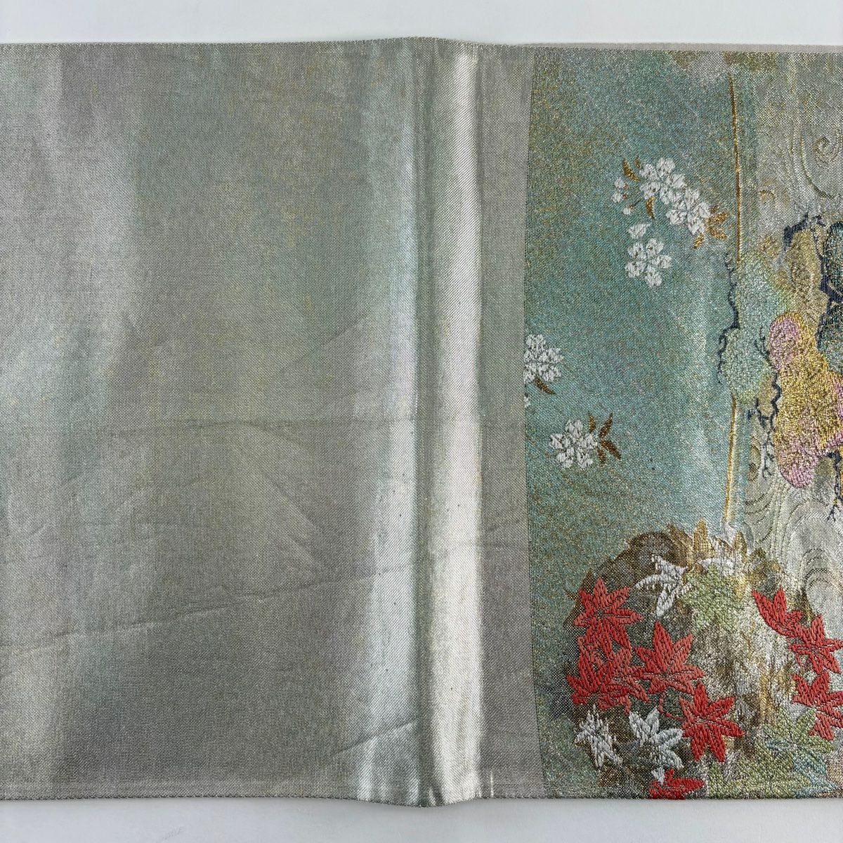 【美品】 袋帶 秀品級 吉祥翔來花丸紋 金銀彩 金金箔 水藍色 六通 純蠶絲