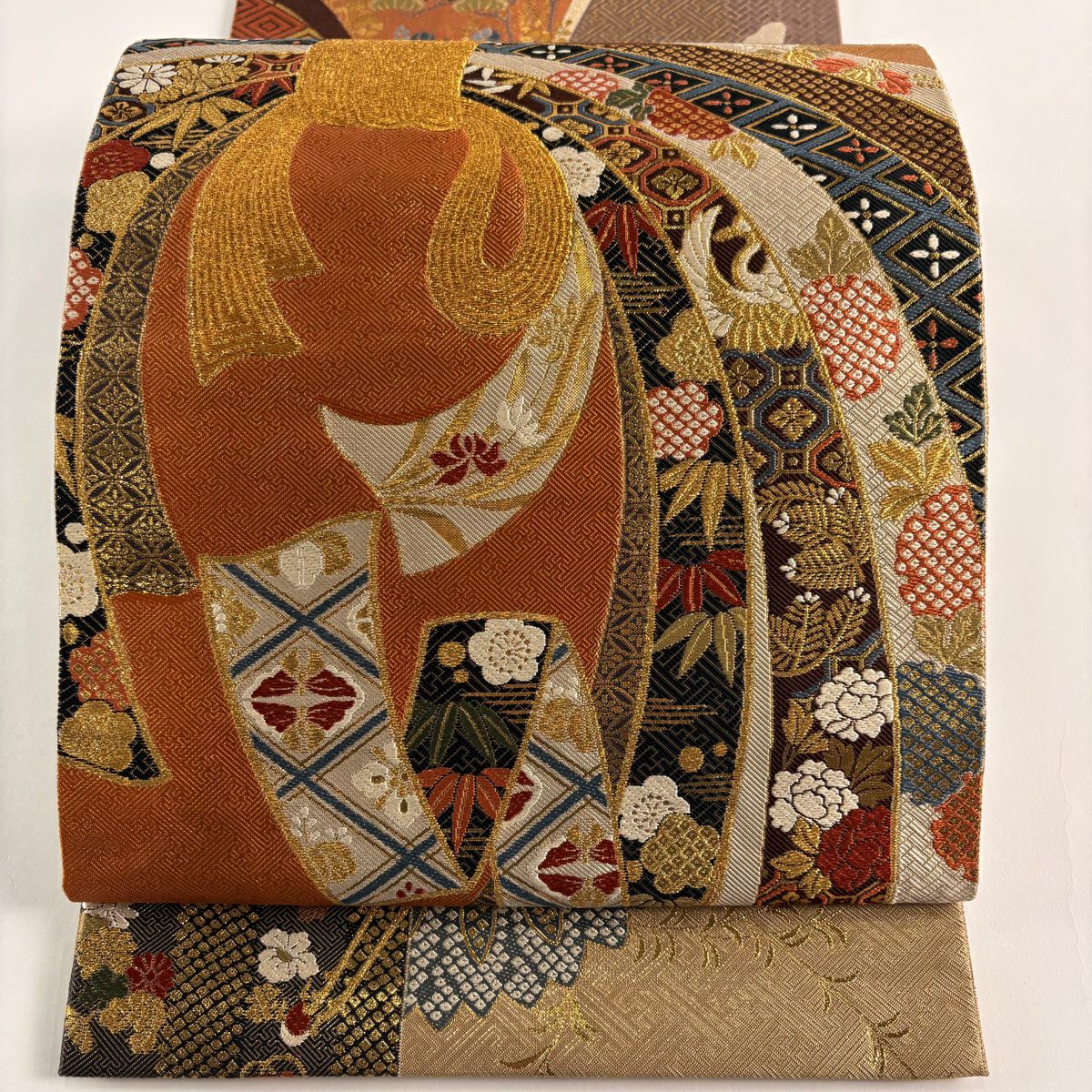 袋帶 秀品級 束捲熨斗紋 松樹竹子梅花 金絲 金金箔 橙色 大鼓圖案 純蠶絲