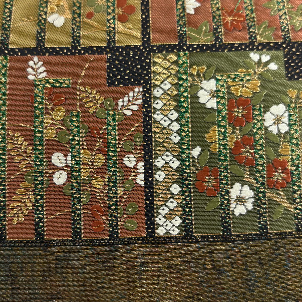 【美品】 袋帶 秀品級 有職源氏鑑 枝梅花 金絲 金金箔 銀 六通 純蠶絲