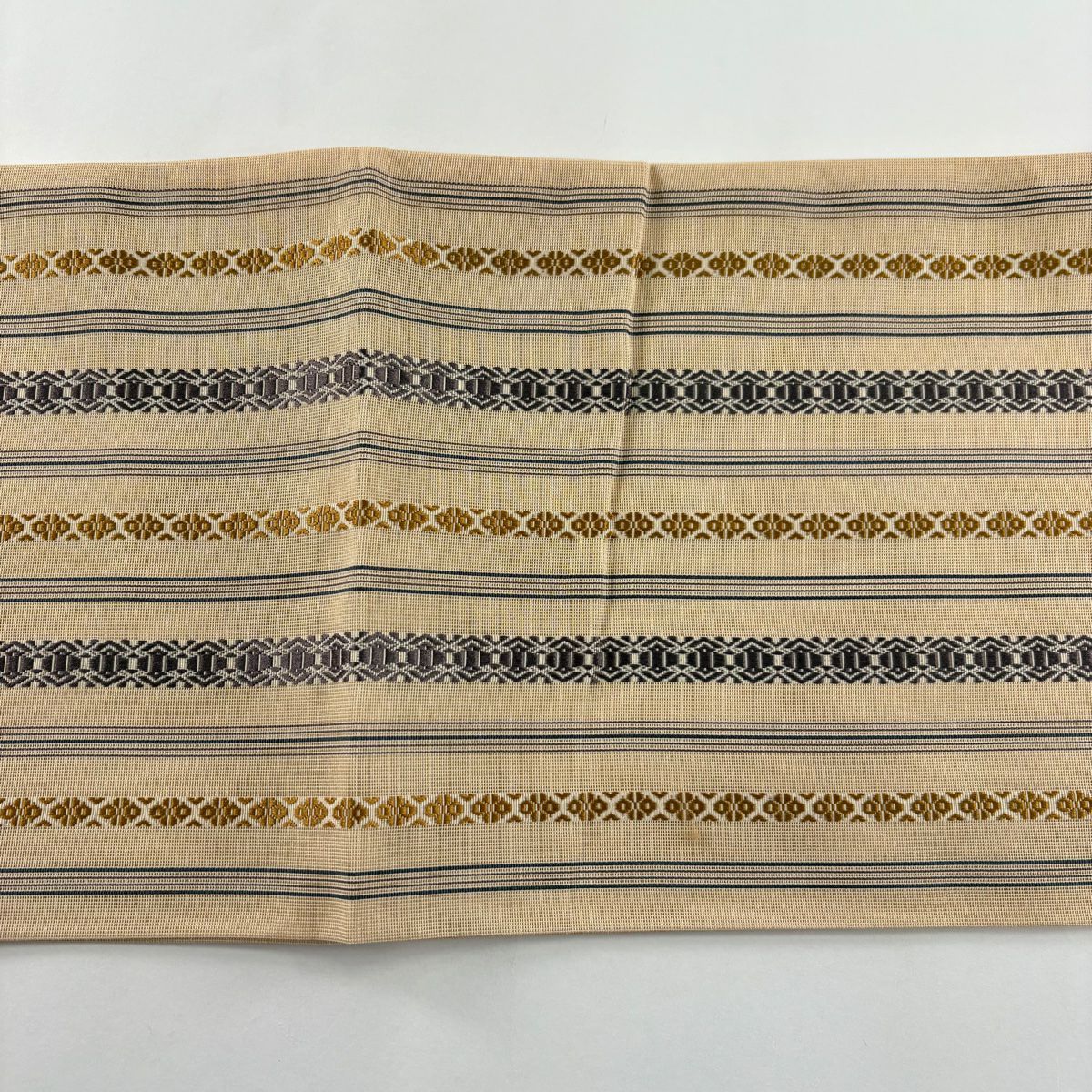 【美品】 袋帶 秀品級 夏帶 献上紋 象牙色 全通 純蠶絲