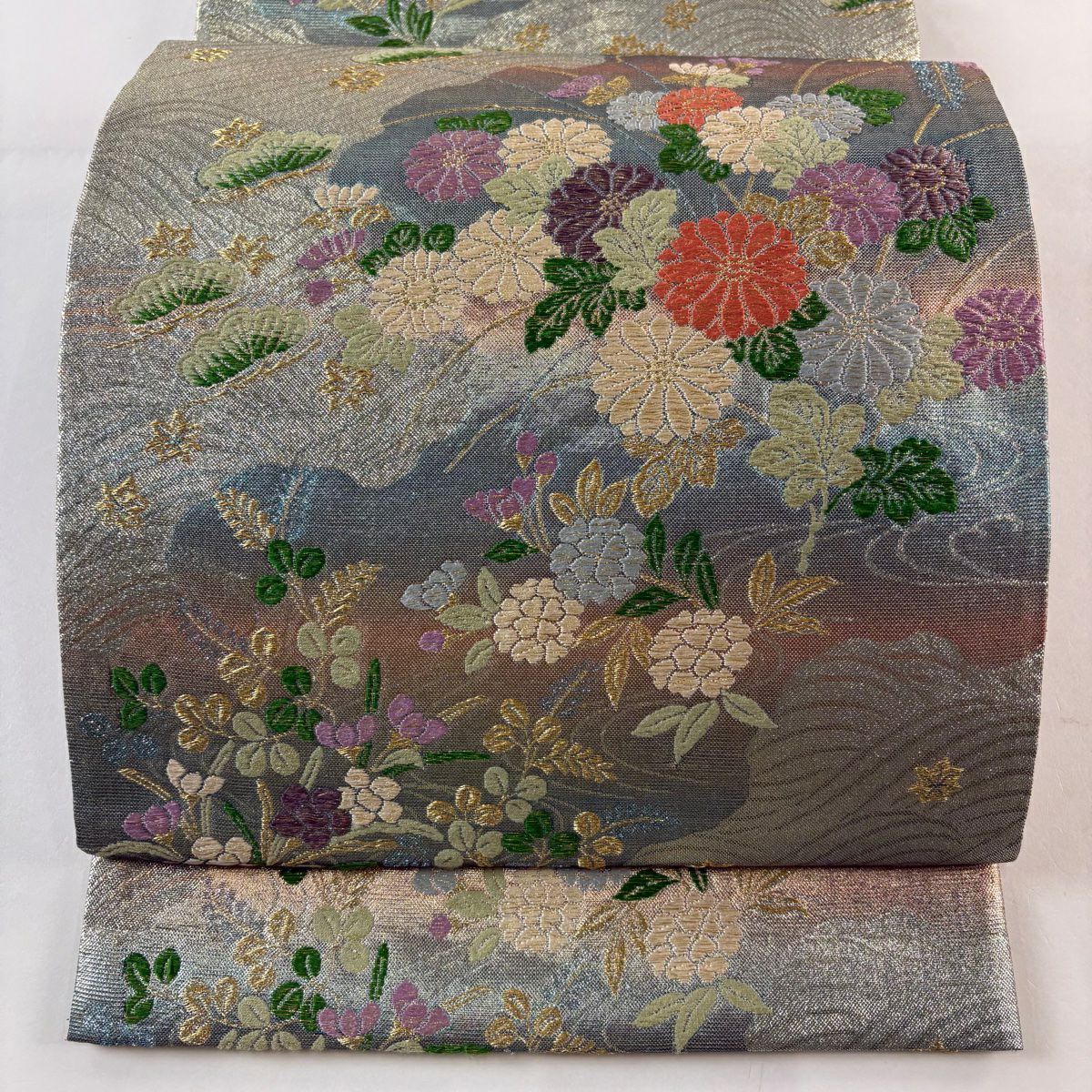 【美品】 袋帶 秀品級 琳派畫圖 寿松樹秋草紋 波 刺繡 金線 灰綠 六通 純蠶絲