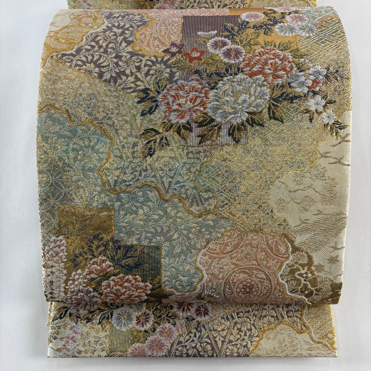 【美品】 袋帶 秀品級 草花紋紋 花唐草紋 金絲 金金箔 金色 六通 純蠶絲