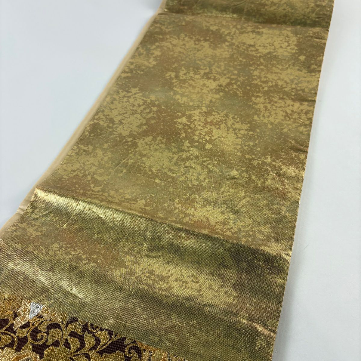 【美品】 袋帶 秀品級 華紋 蝶 金金箔 金銀彩 金色 六通 純蠶絲