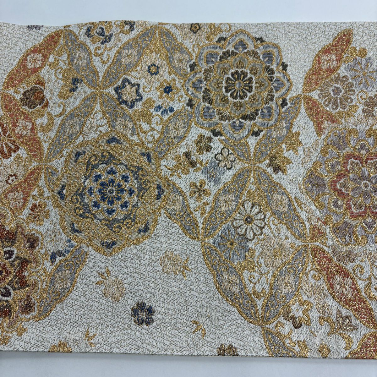 【美品】 袋帶 秀品級 華紋 七寶 金金箔 米色 六通 純蠶絲