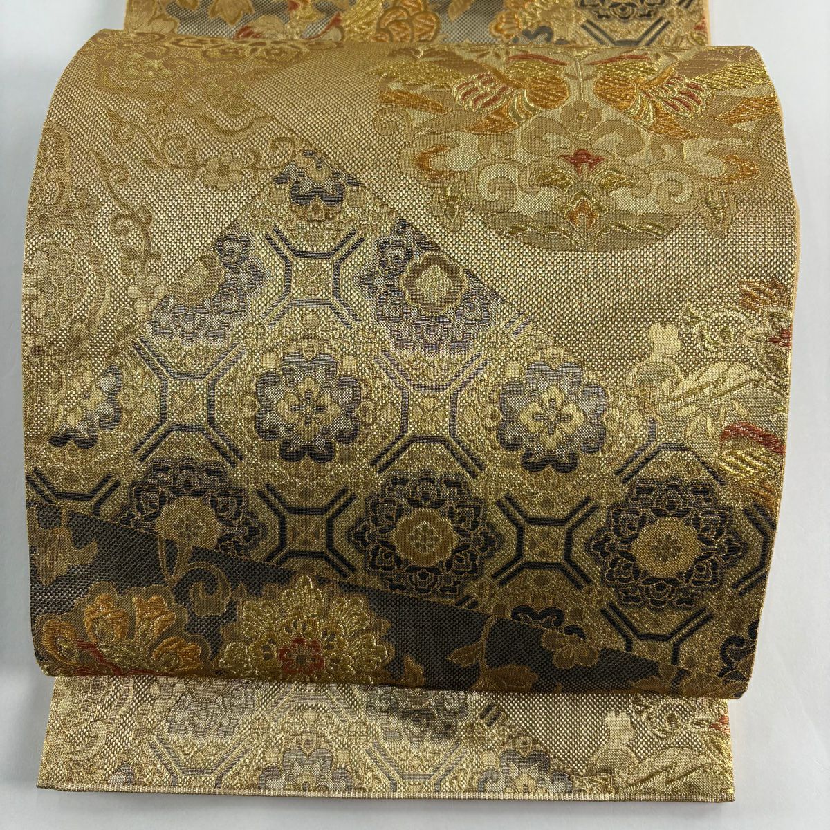 【美品】 袋帶 秀品級 華紋 向鳥 金絲 金金箔 金色 六通 純蠶絲