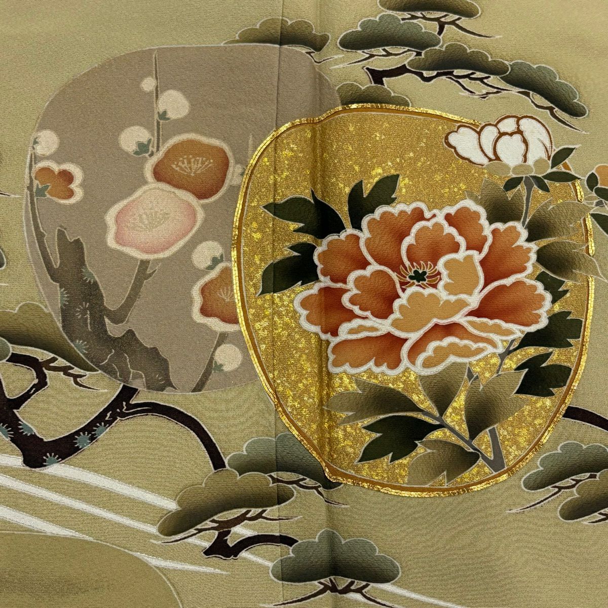 色留袖禮服 身長155.5cm 袖長63cm S 雙層 牡丹 松樹梅花 金絲 金銀彩 灰綠 純蠶絲 秀品級 一つ紋