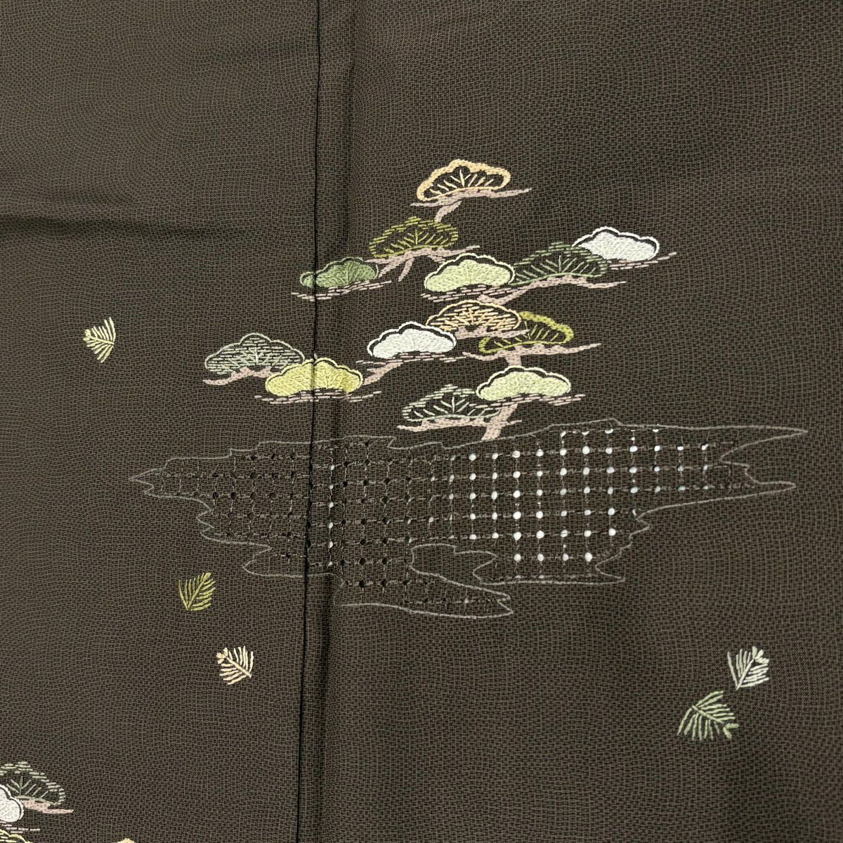 【美品】 付下 身長172cm 袖長65cm M 單層 紬織織 鈕襟 笠松樹 霞刺繡 茶綠 純蠶絲 秀品級
