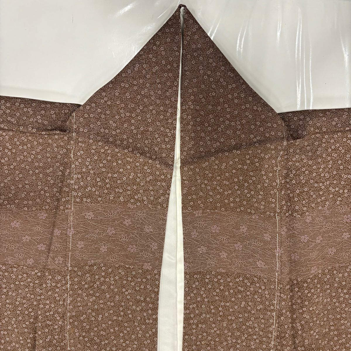 【美品】 付下 身長161.5cm 袖長66.5cm M 雙層 落款あり 小花 幾何圖案 焦茶 純蠶絲 秀品級