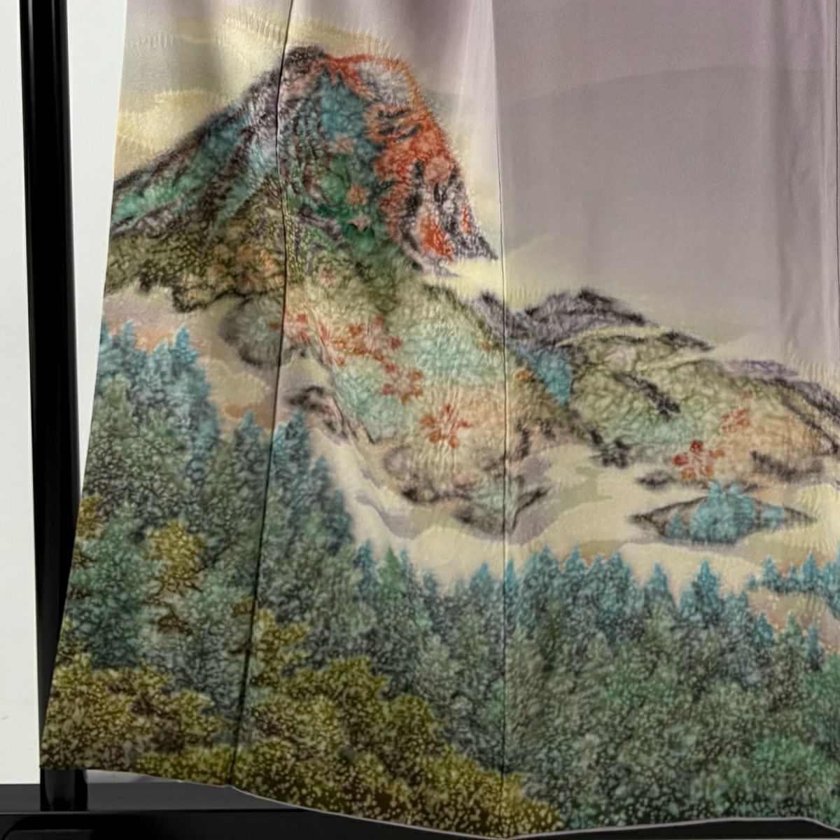 色留袖禮服 身長157cm 袖長65.5cm M 雙層 落款あり 山並 樹木 絞染 漸層 薄紫 純蠶絲 秀品級 一つ紋