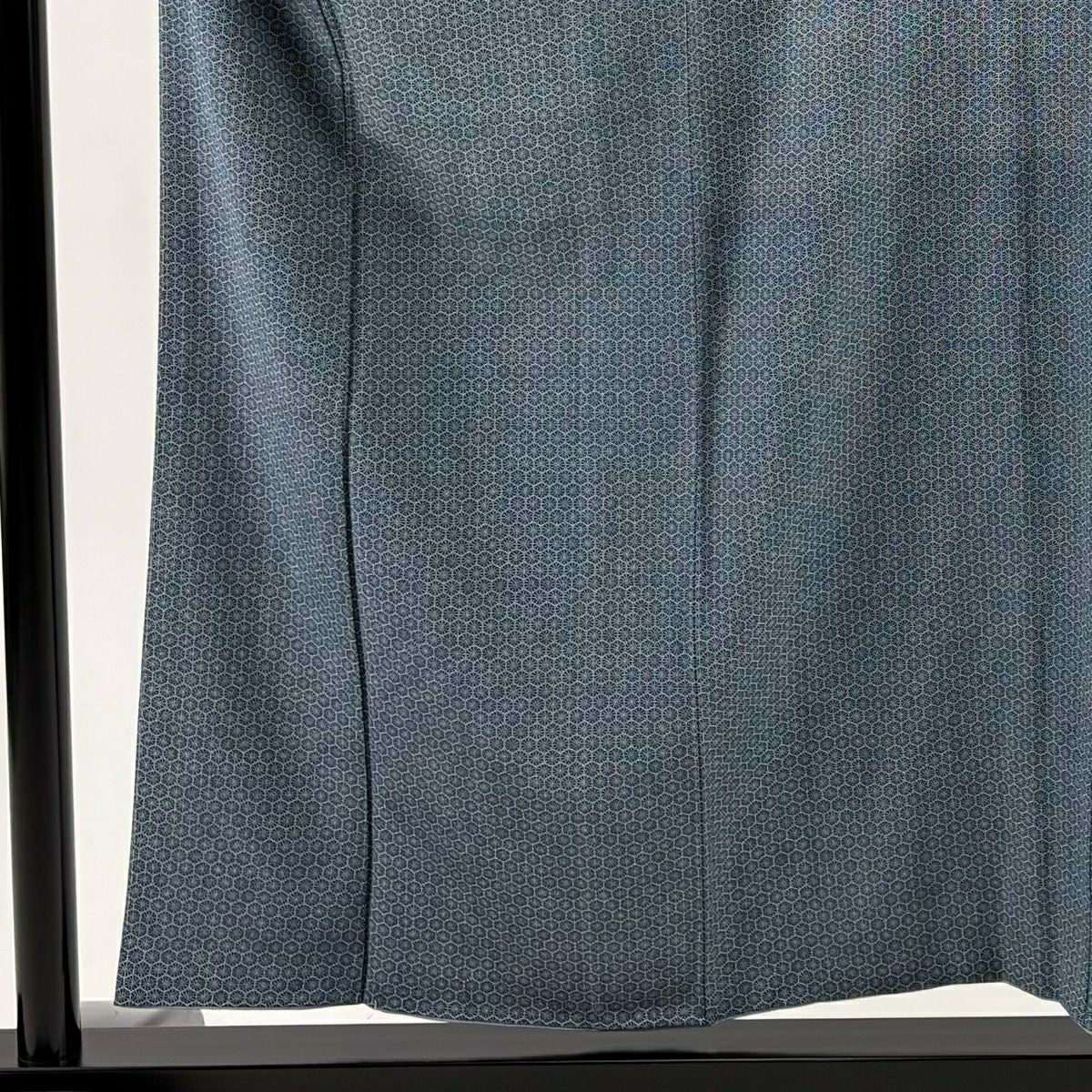【美品】 小紋 身長156.5cm 袖長62cm S 雙層 龜甲 幾何學圖案 深藍 純蠶絲 秀品級