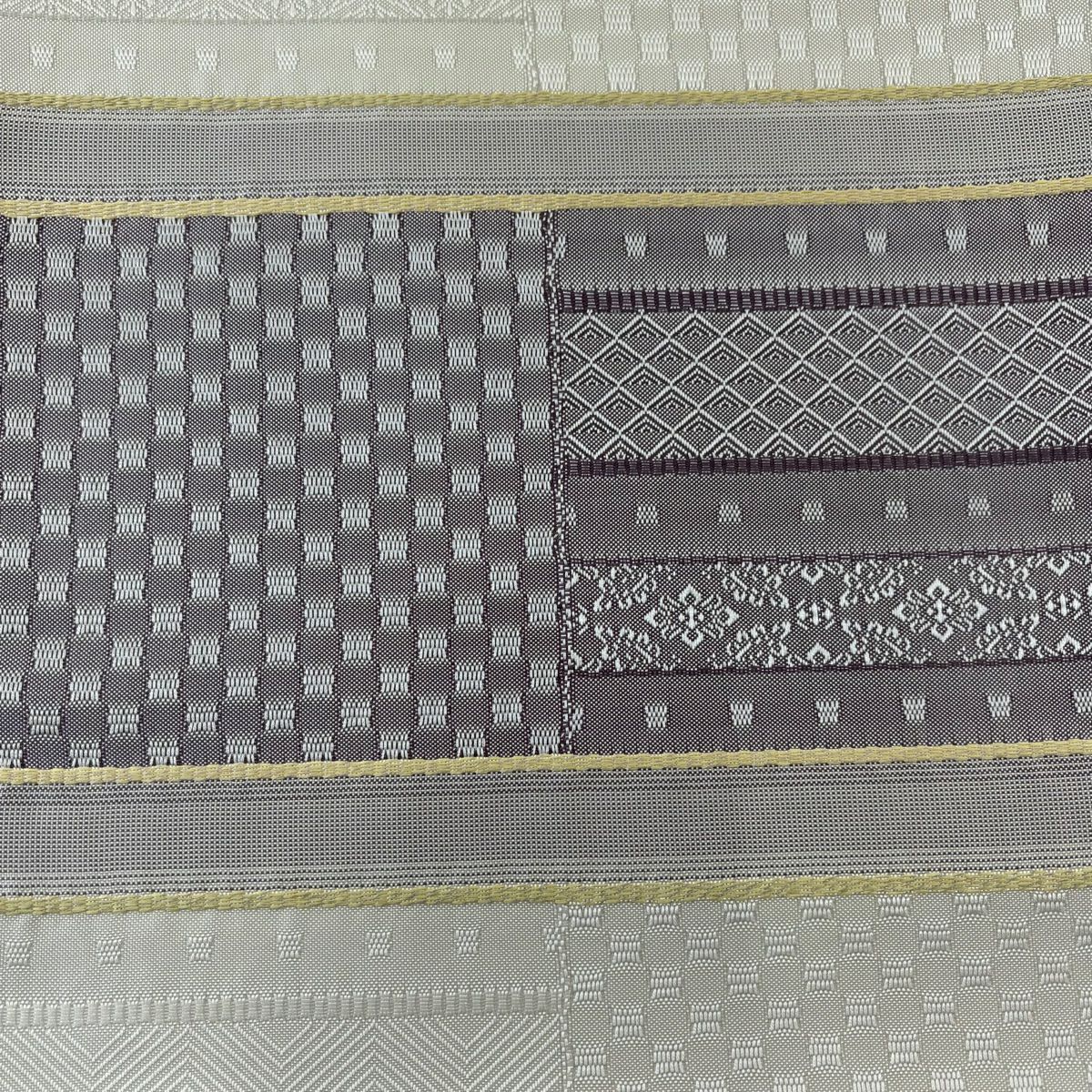 【美品】 袋帶 名品級 變形市松樹 華紋 奶油色 六通 純蠶絲