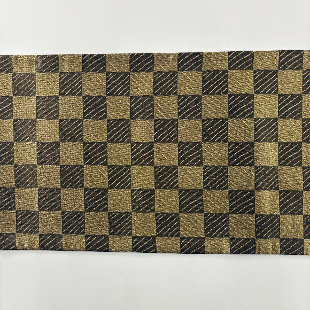 【美品】 袋帶 名品級 市松樹紋 斜紋 金金箔 金色 六通 純蠶絲