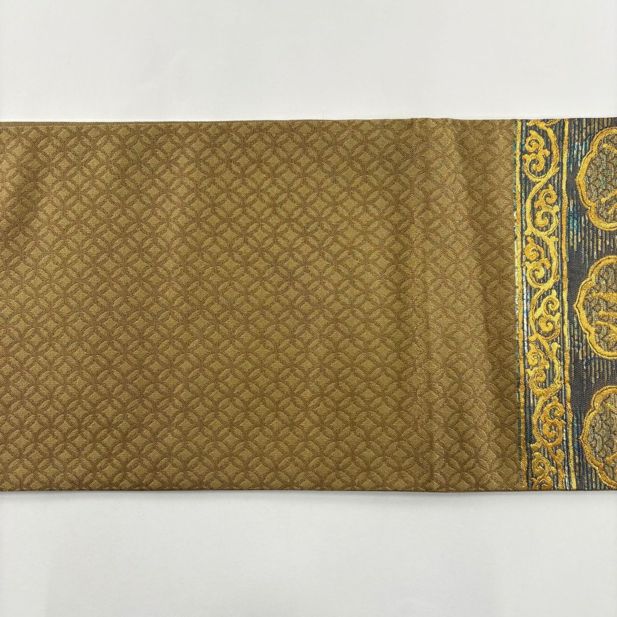 【美品】 袋帶 名品級 草花紋 有栖川文 金絲 金金箔 金色 六通 純蠶絲