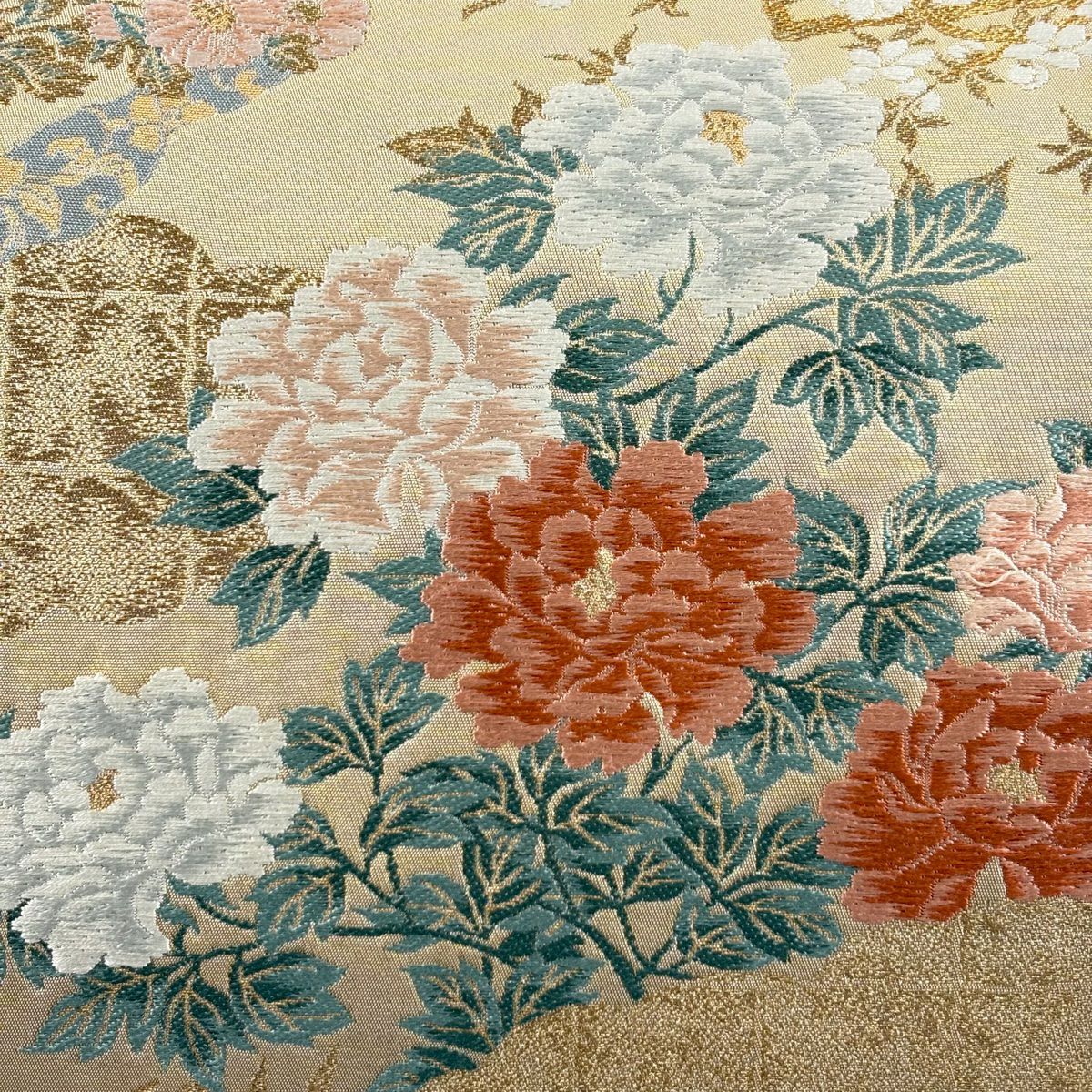 【美品】 袋帶 名品級 じゅらく 落款あり 春秋草花紋圖 金絲 金金箔 米色 六通 純蠶絲