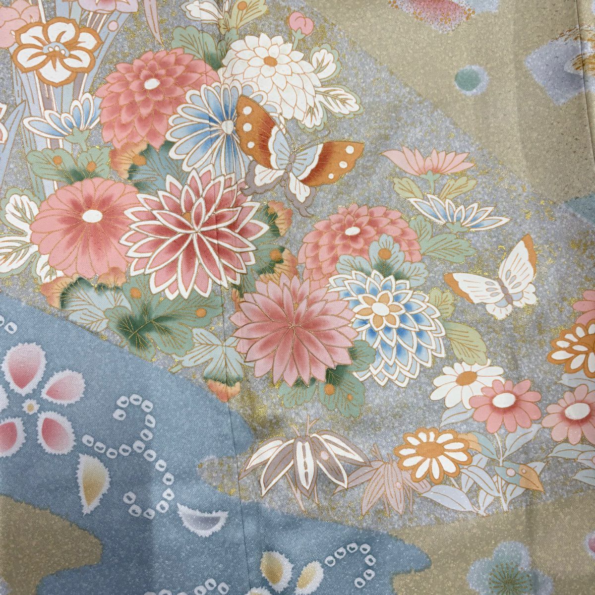 【美品】訪問服 身長159cm 袖長66cm M 雙層 草花紋紋 蝶 金彩裝飾 灰色 純蠶絲 名品級