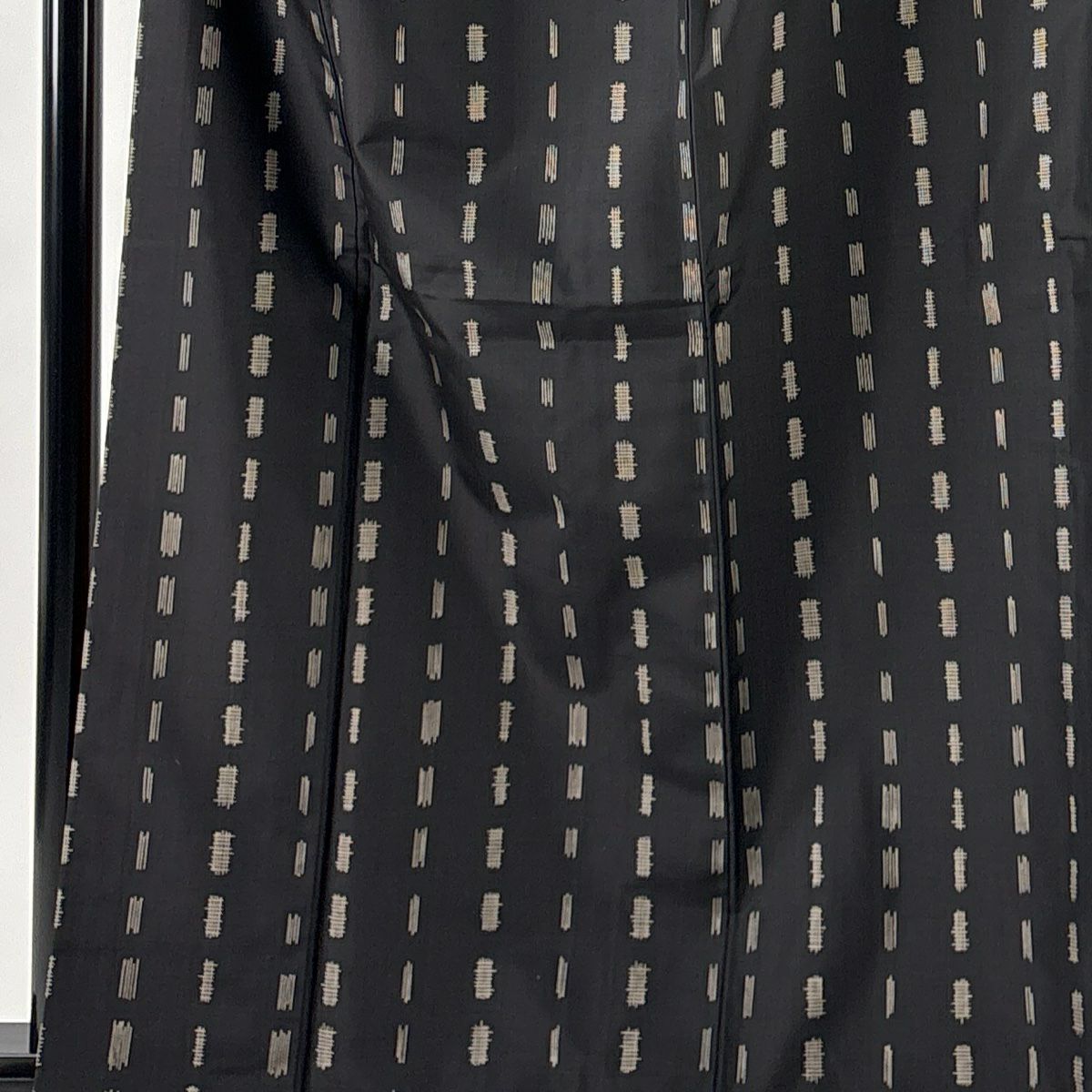 大島織 身長162cm 袖長67.5cm L 雙層 純泥染 證書齊全 幾何圖案 墨色 純蠶絲 名品級