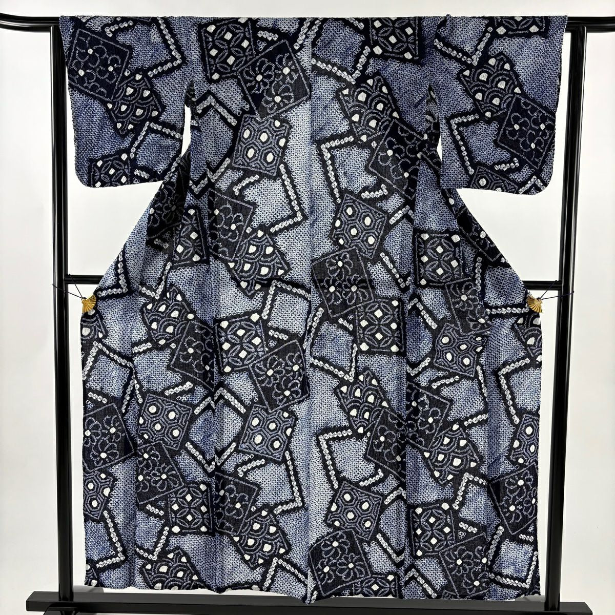 【美品】 浴衣 身長155cm 袖長61.5cm S 絞染浴衣 色紙 花 深藍 純棉 名品級