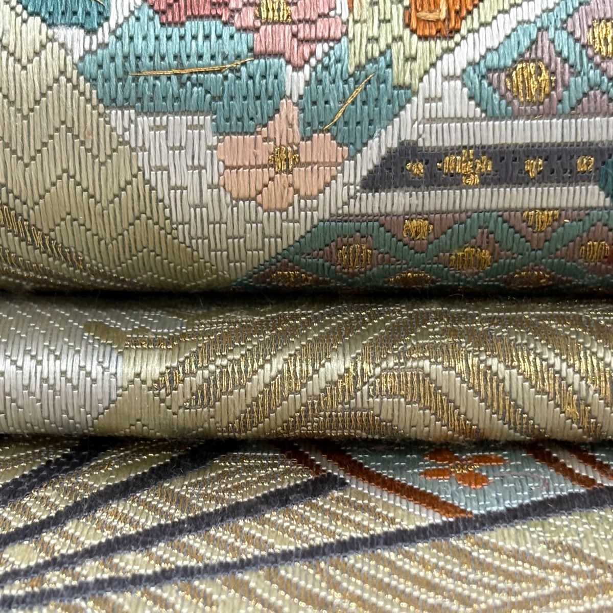 袋帶 逸品級 扇子子 建築 金絲 絽刺繡 灰綠色 大鼓圖案 純蠶絲