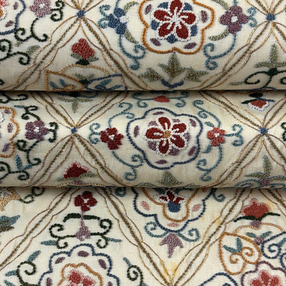 袋帶 逸品級 華紋 菱 相良刺繡 金絲 奶油色 大鼓圖案 純蠶絲