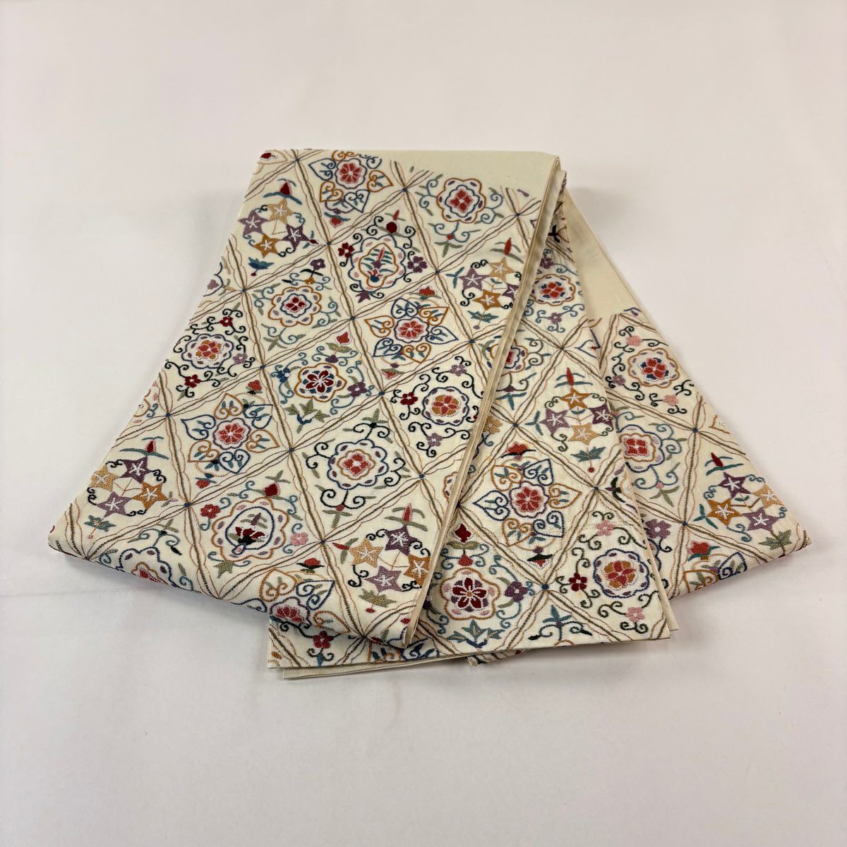 袋帶 逸品級 華紋 菱 相良刺繡 金絲 奶油色 大鼓圖案 純蠶絲