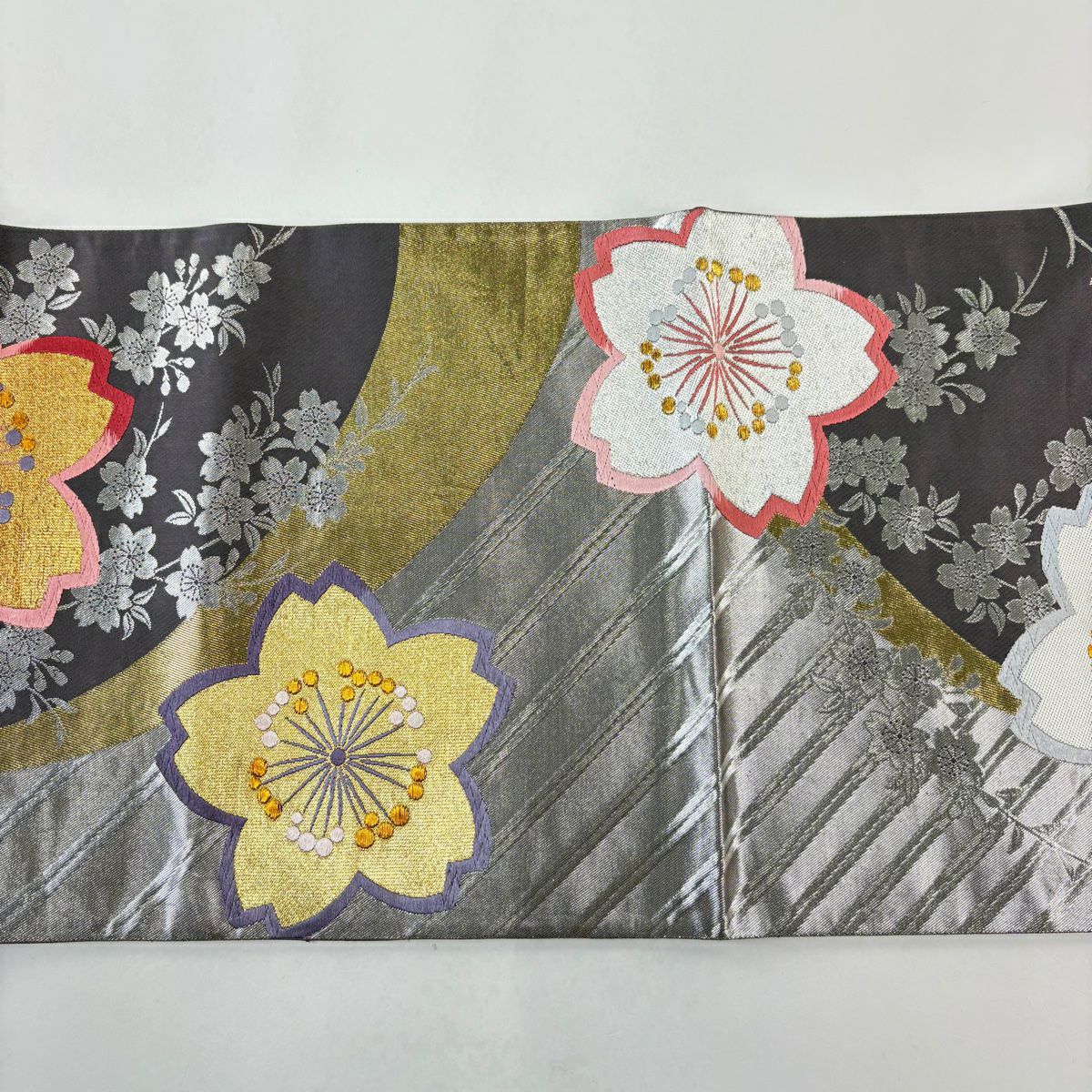 【美品】 袋帶 優品級 振袖禮服禮服用 鈴乃屋 櫻花 金金箔 金絲 灰紫 全通 純蠶絲