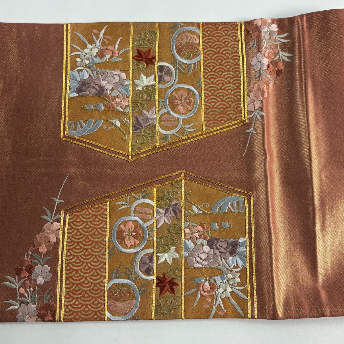 袋帶 秀品級 關西仕立 松樹竹子梅花 御所車 金金箔 刺繡 淡茶 純蠶絲