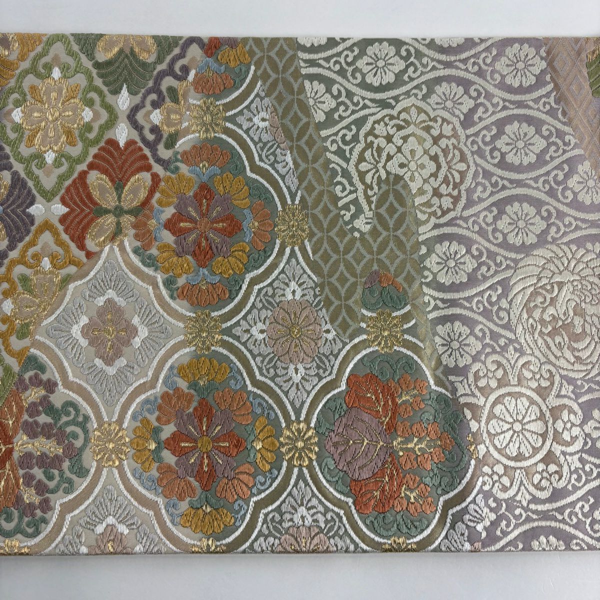 【美品】 袋帶 秀品級 華紋 立涌 唐織 金金箔 灰紫 六通 純蠶絲