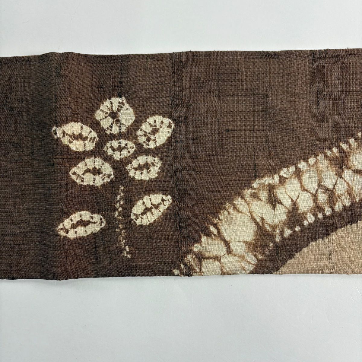 【美品】 名古屋帶 優品級 紬織織 草花紋紋 斜條 絞染 黃土 純蠶絲