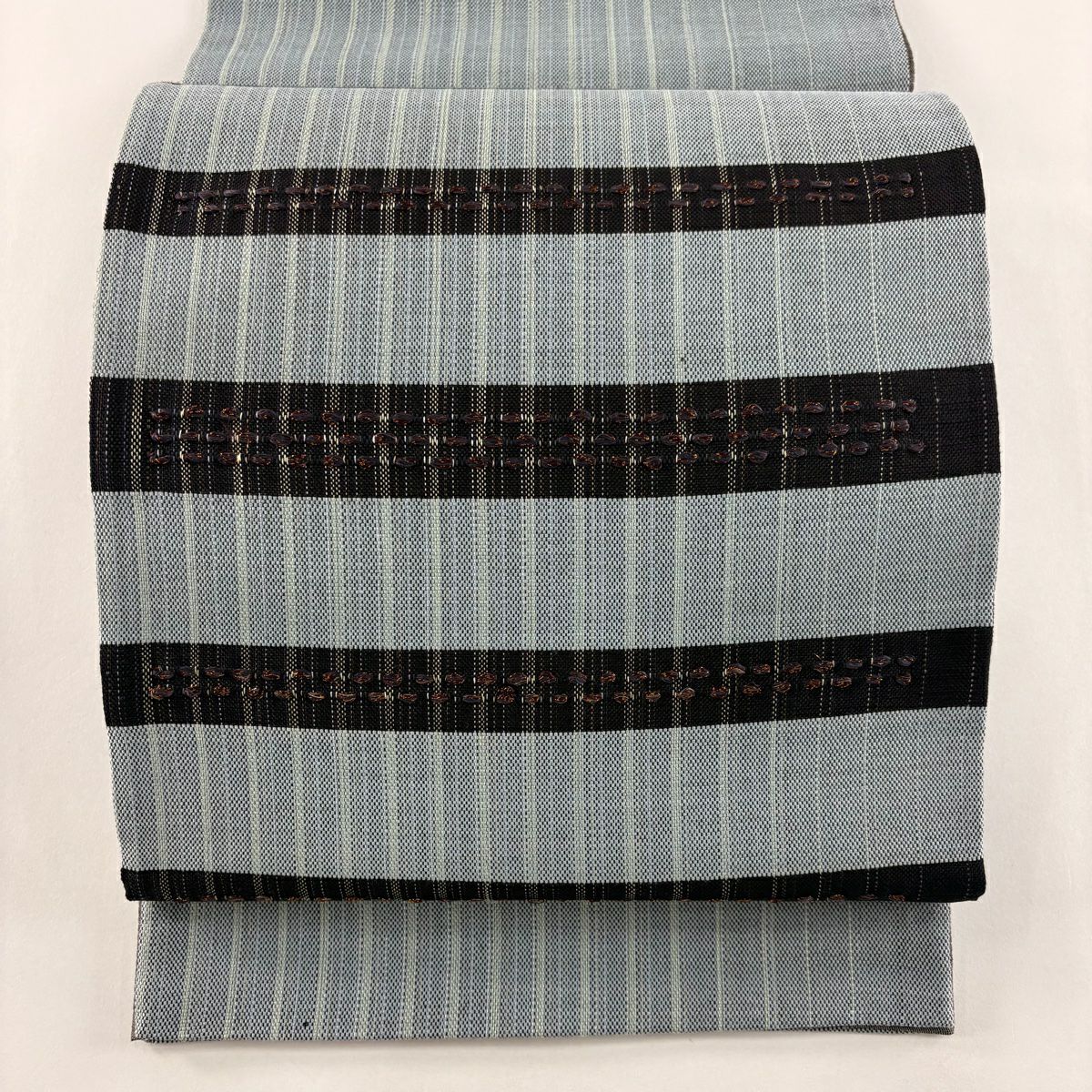 【美品】 袋帶 秀品級 縞 幾何學圖案 金金箔 刺繡 青灰 純蠶絲