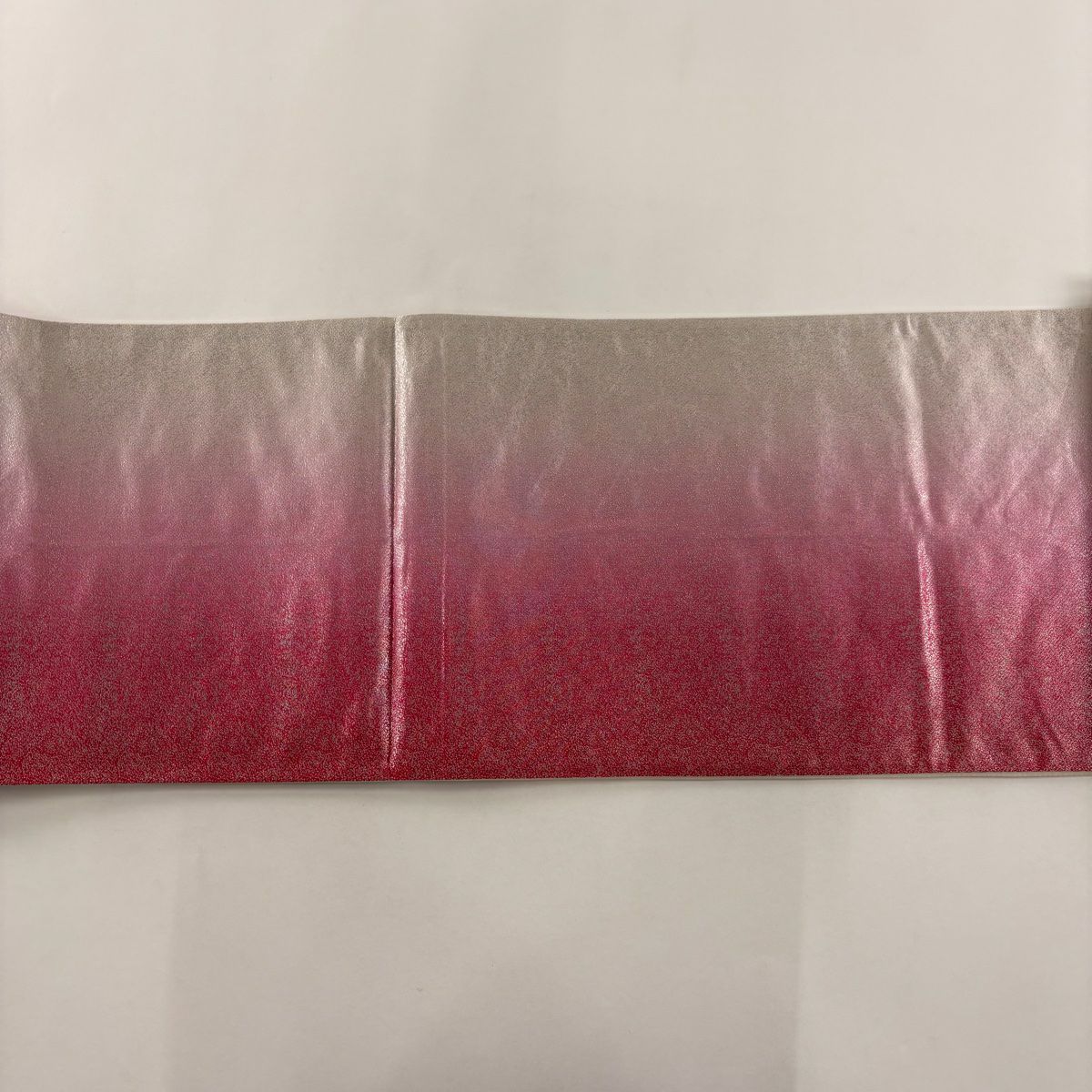 【美品】 袋帶 秀品級 草花紋紋 蝶 刺繡 金金箔 銀 六通 純蠶絲