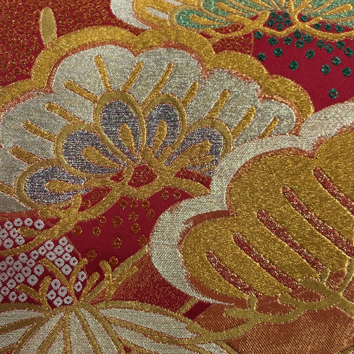 【美品】 袋帶 秀品級 振袖禮服禮服用 松樹竹子梅花 金銀線 金金箔 紅 六通 純蠶絲