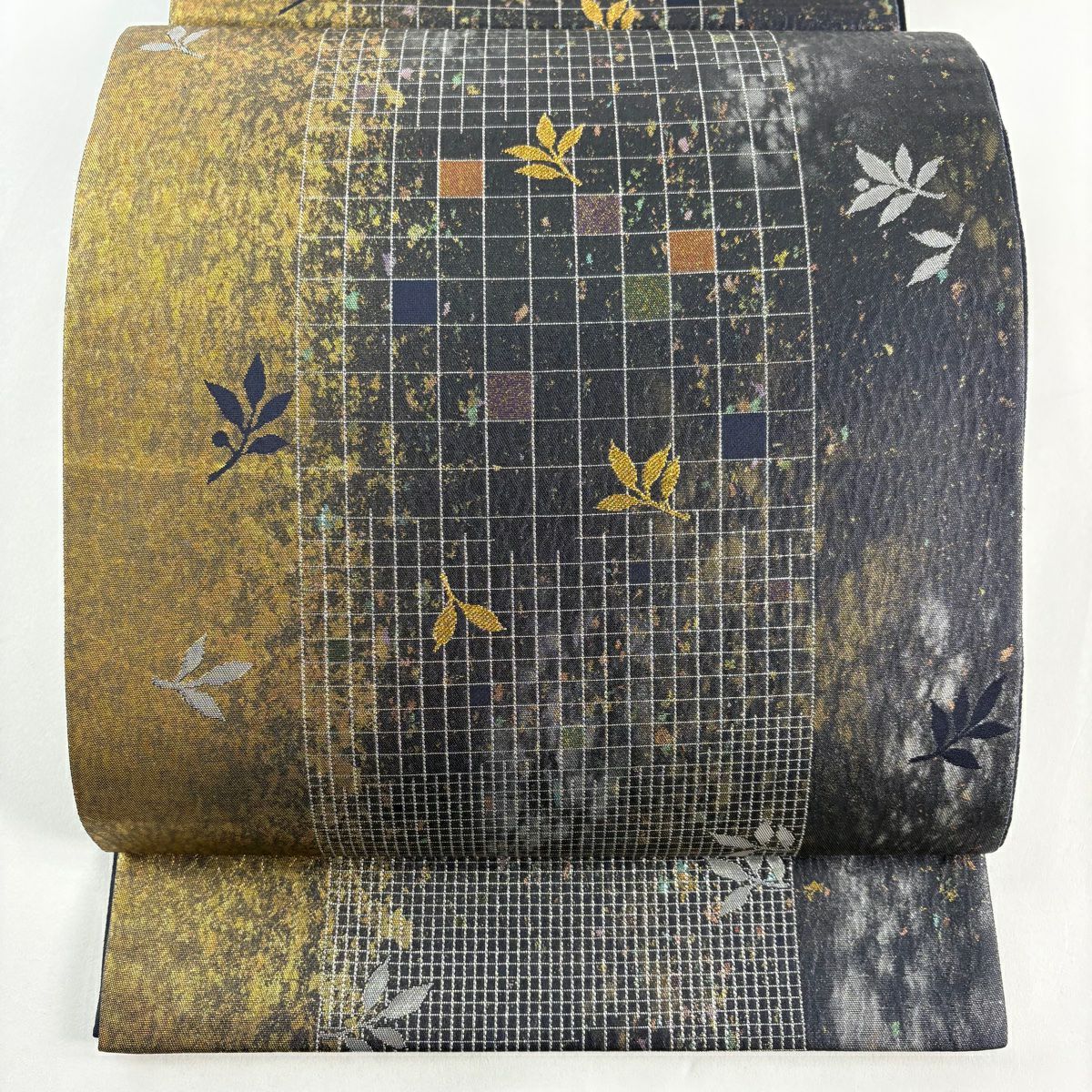 【美品】 袋帶 秀品級 和服 葉紋 金金箔 金絲 墨色 六通 純蠶絲