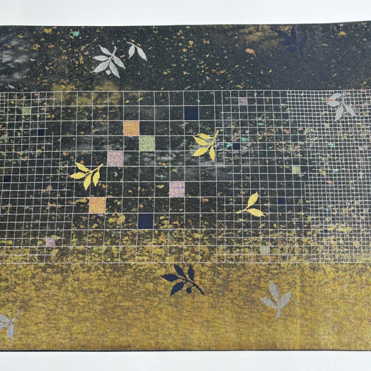 【美品】 袋帶 秀品級 和服 葉紋 金金箔 金絲 墨色 六通 純蠶絲