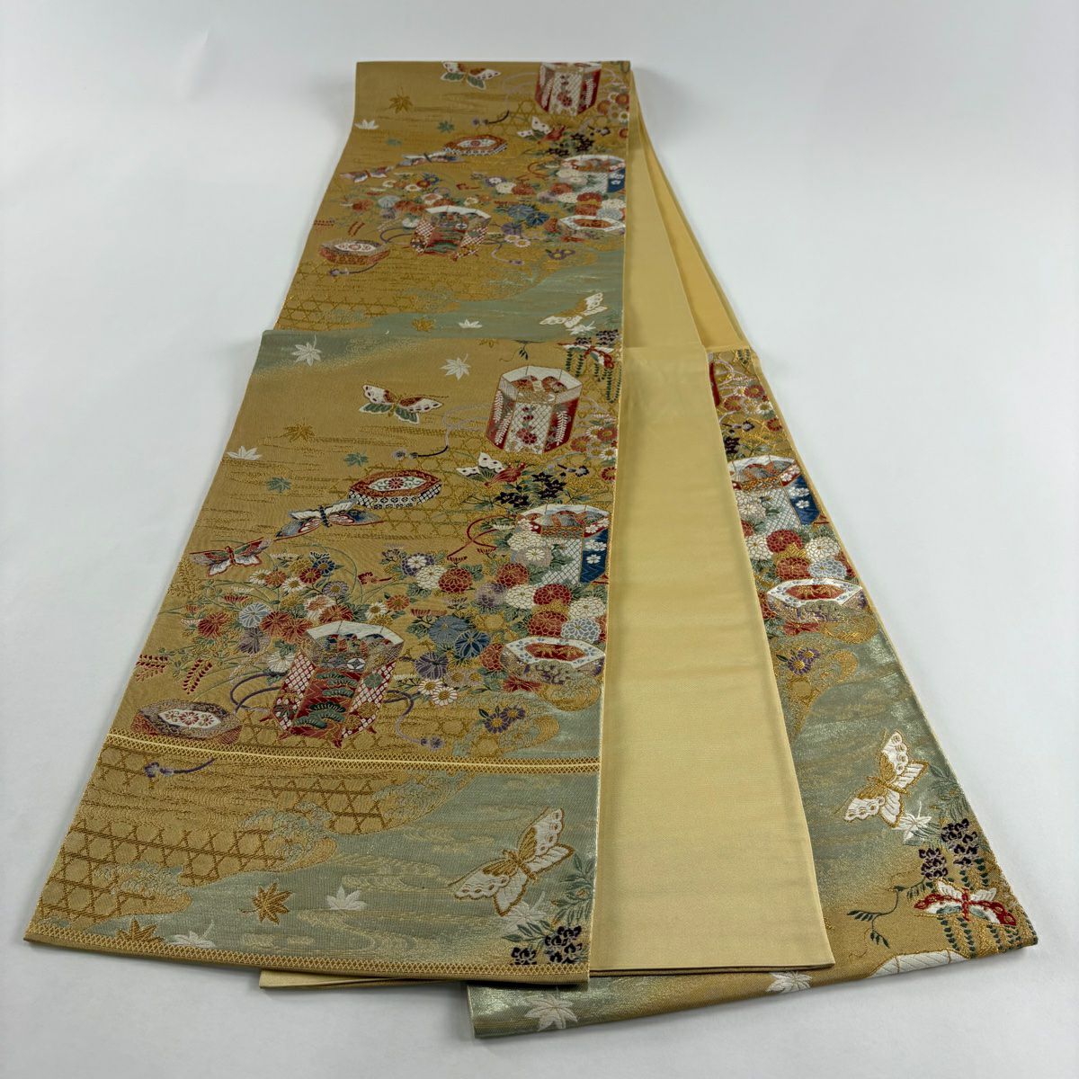 【美品】 袋帶 秀品級 關西仕立 紅貝桶 蝴蝶 金絲 金金箔 金色 六通 純蠶絲
