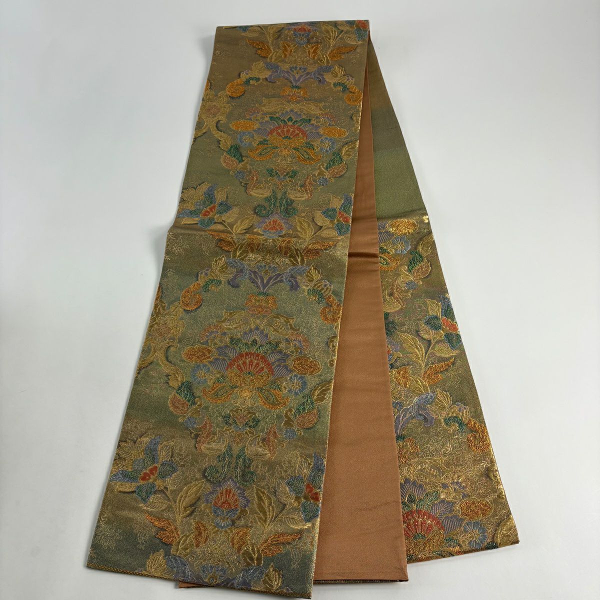 【美品】 袋帶 秀品級 草花紋紋 金金箔 金絲 金色 六通 純蠶絲