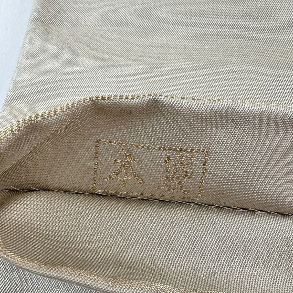 【美品】 袋帶 秀品級 本袋 器物 金金箔 米色 六通 純蠶絲