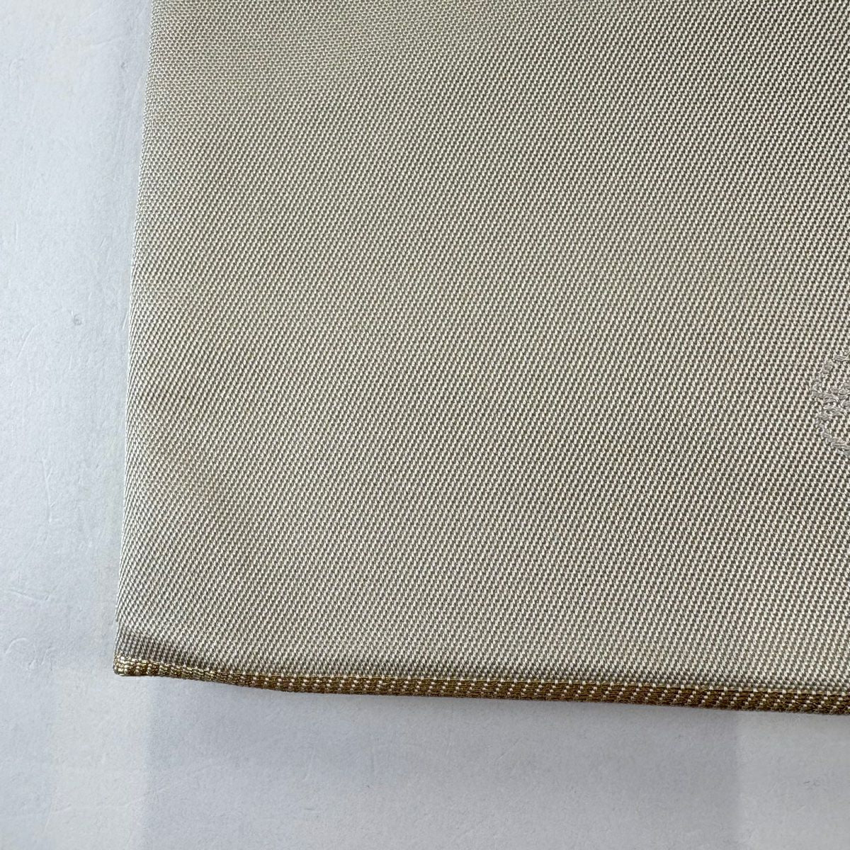 【美品】 袋帶 秀品級 本袋 器物 金金箔 米色 六通 純蠶絲