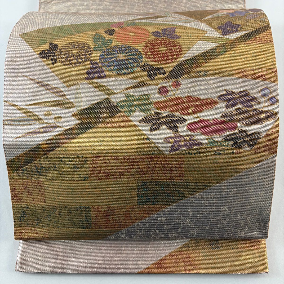 【美品】 袋帶 秀品級 扇子面 草花紋紋 金金箔 金色 大鼓圖案 純蠶絲