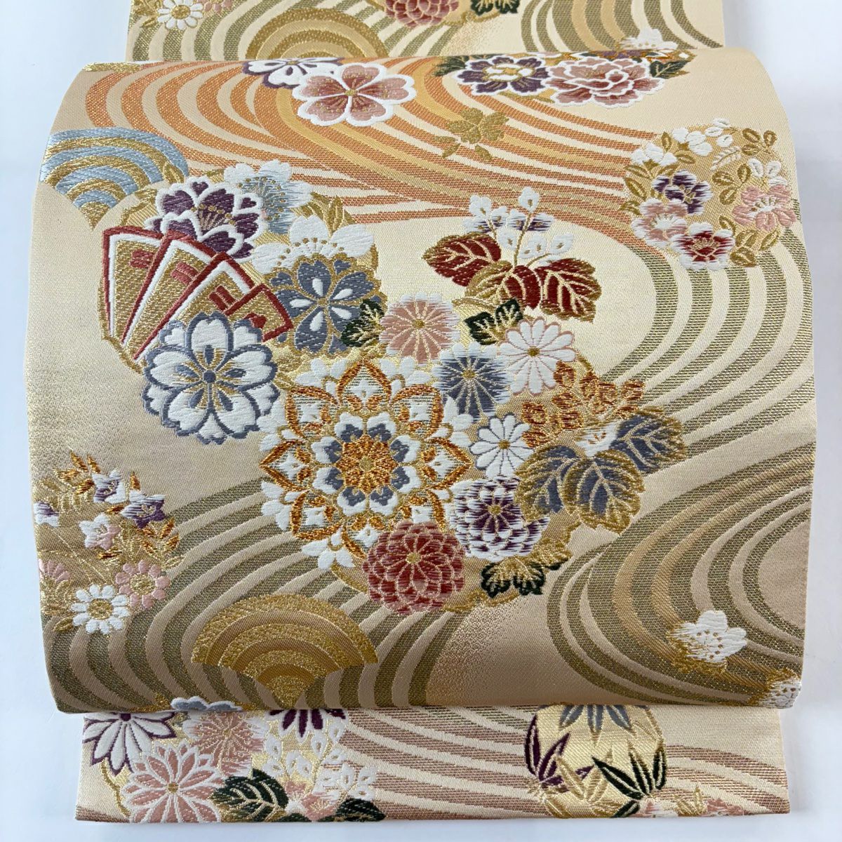 【美品】 袋帶 秀品級 鈴乃屋 草花紋紋 檜扇子 金糸 金金箔 米色 六通 純蠶絲