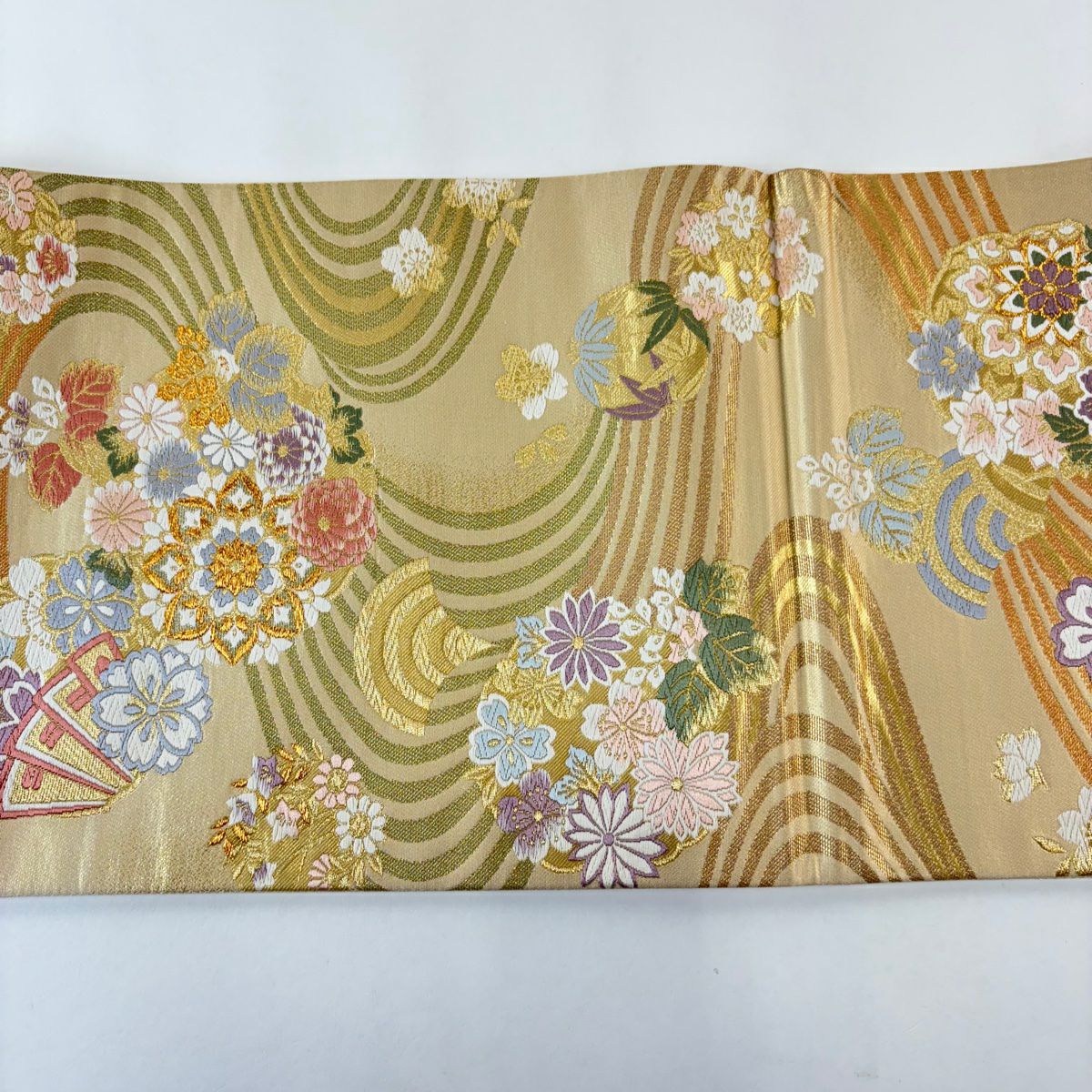 【美品】 袋帶 秀品級 鈴乃屋 草花紋紋 檜扇子 金糸 金金箔 米色 六通 純蠶絲