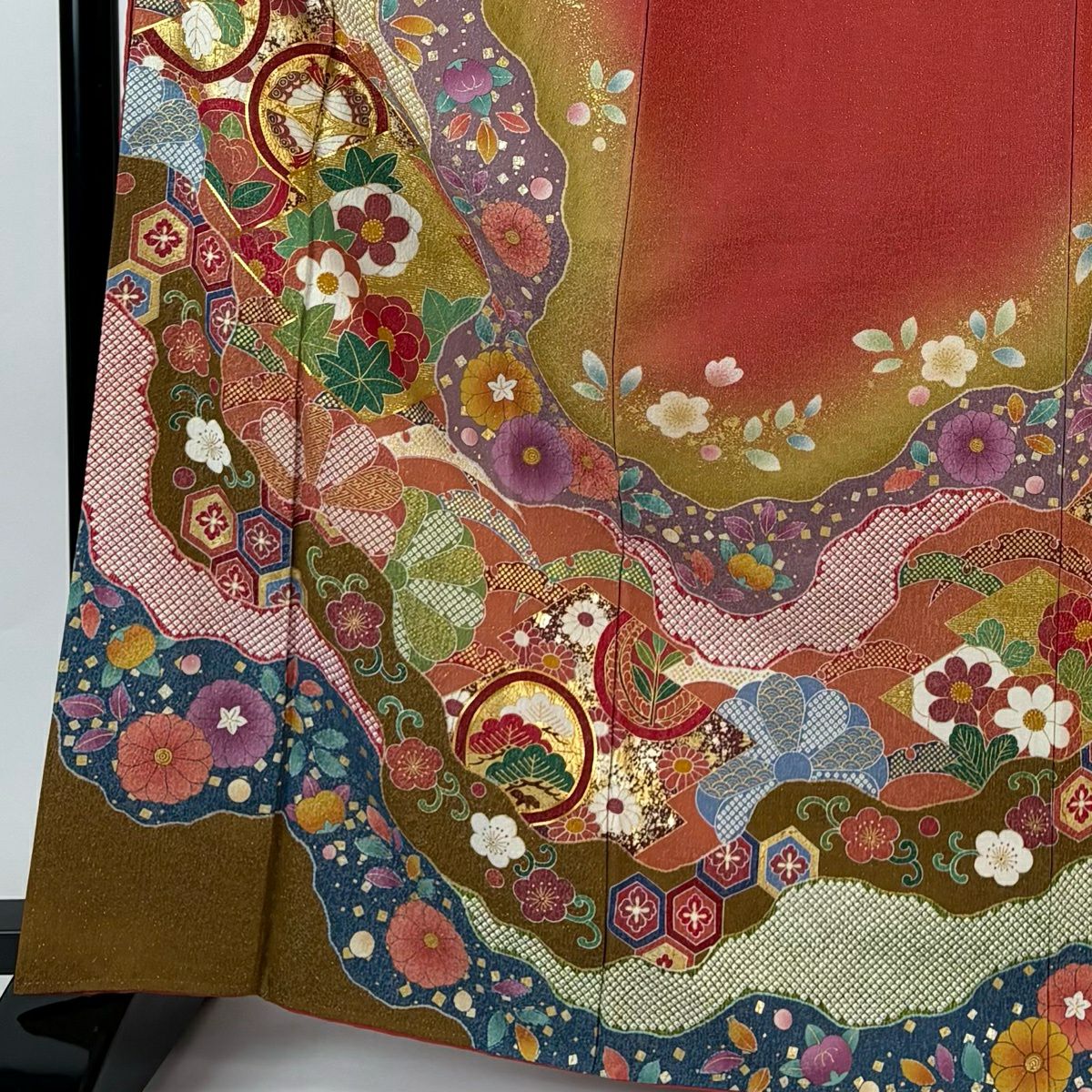 振袖禮服 身長166cm 袖長70cm L 雙層 草花紋紋 道長取 金絲 金通 茜 純蠶絲 名品級