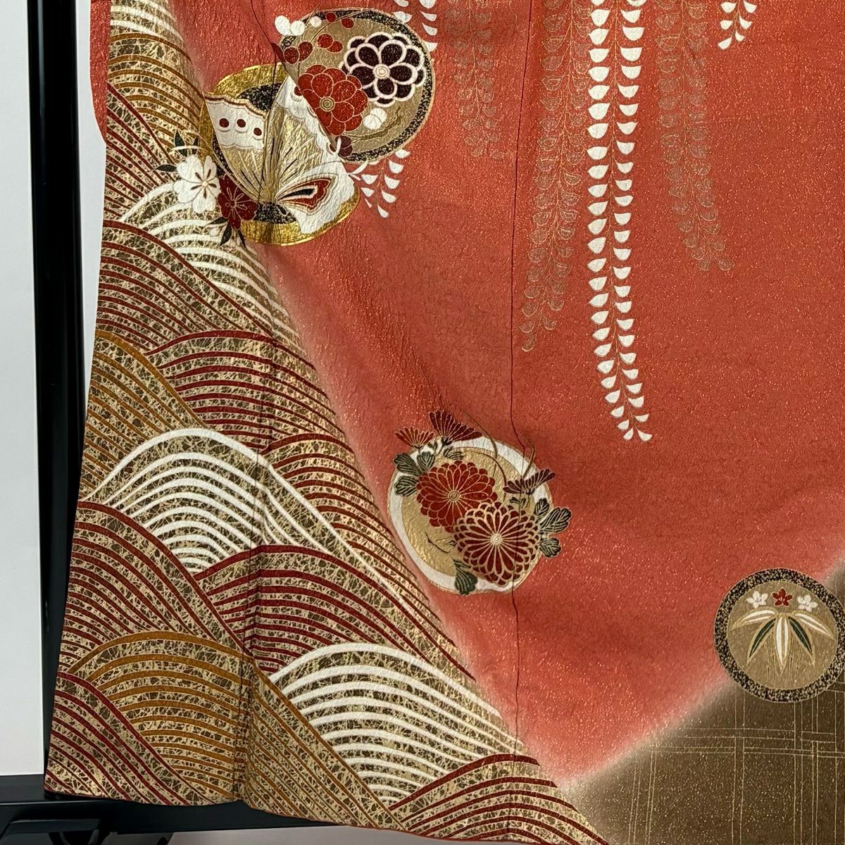 【美品】振袖禮服 身長161cm 袖長64.5cm M 雙層 蝶 草花紋 金通 金銀彩 鮭粉色 純蠶絲 名品級