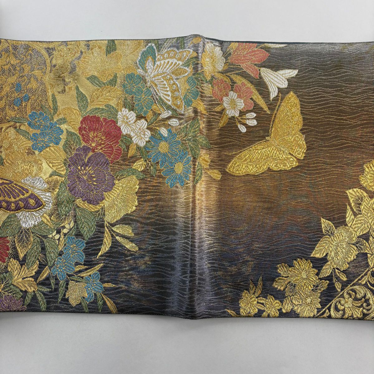 【美品】 袋帶 秀品級 長尺織 西陣 蝶 草花紋 金銀糸 金金箔 金色 六通 純蠶絲