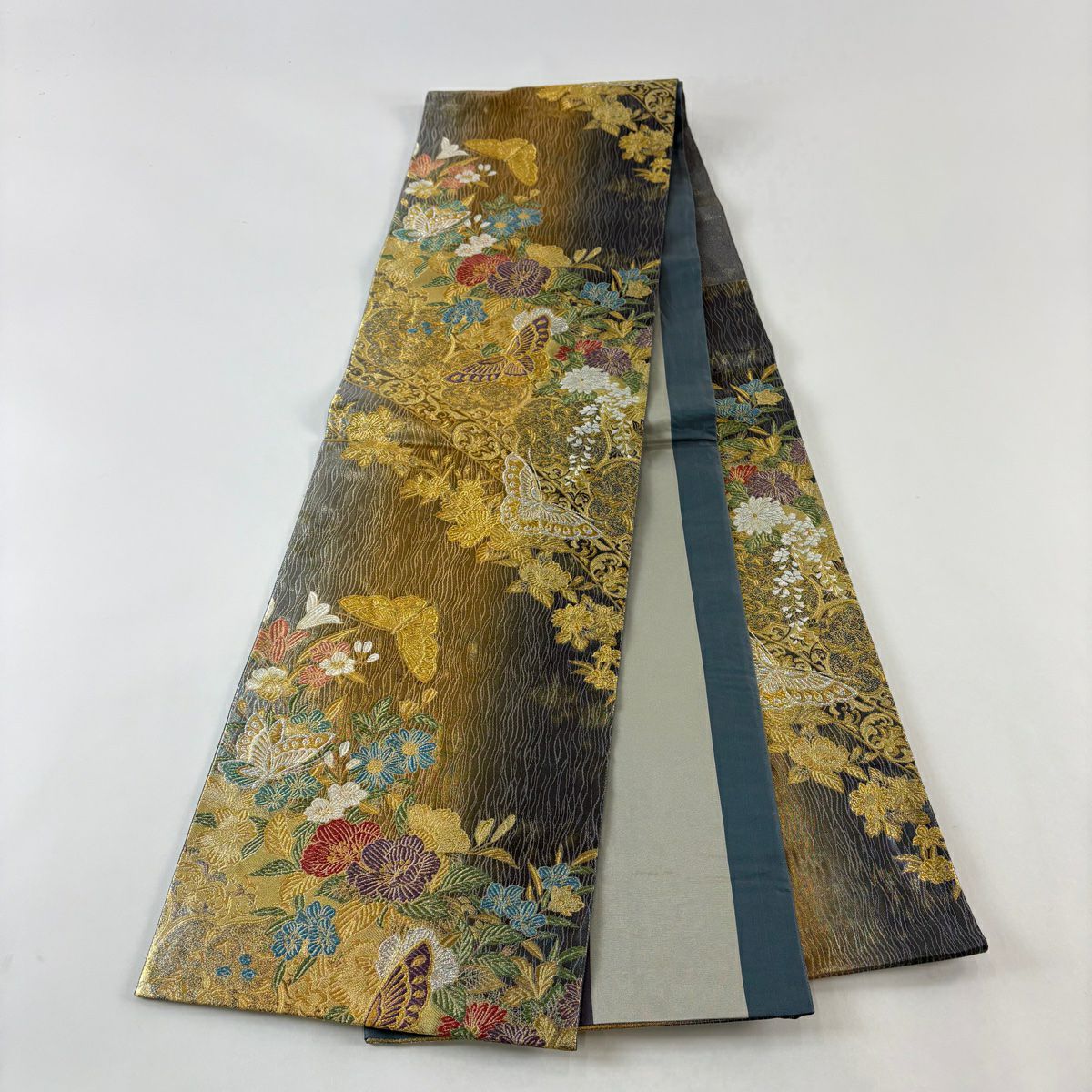 【美品】 袋帶 秀品級 長尺織 西陣 蝶 草花紋 金銀糸 金金箔 金色 六通 純蠶絲