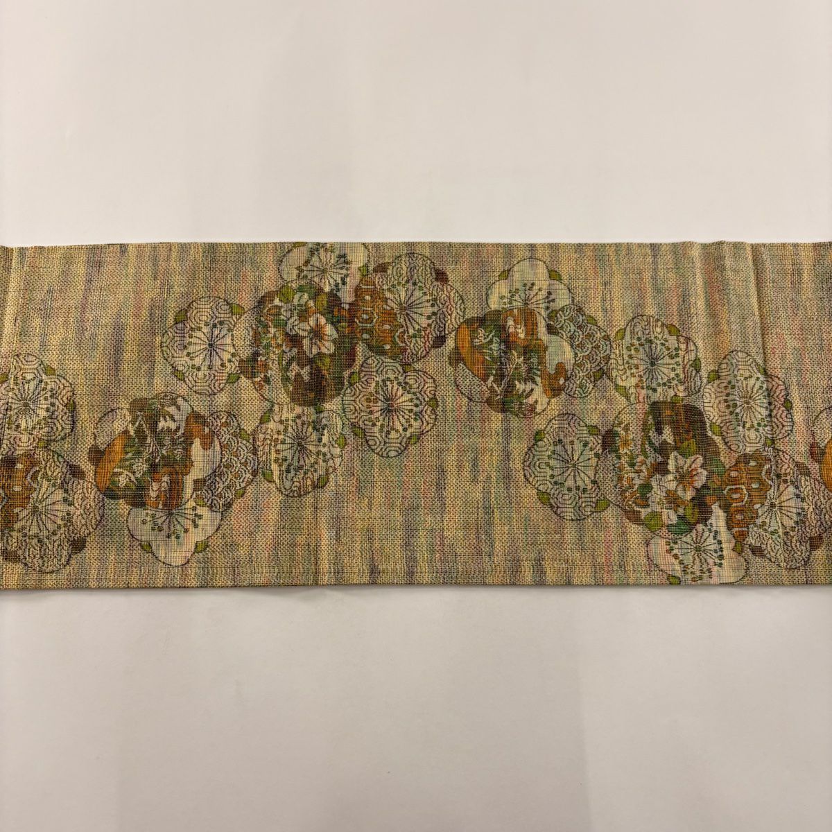 【美品】 開口名古屋帶 優品級 梅花花 有職紋樣 米色 純蠶絲
