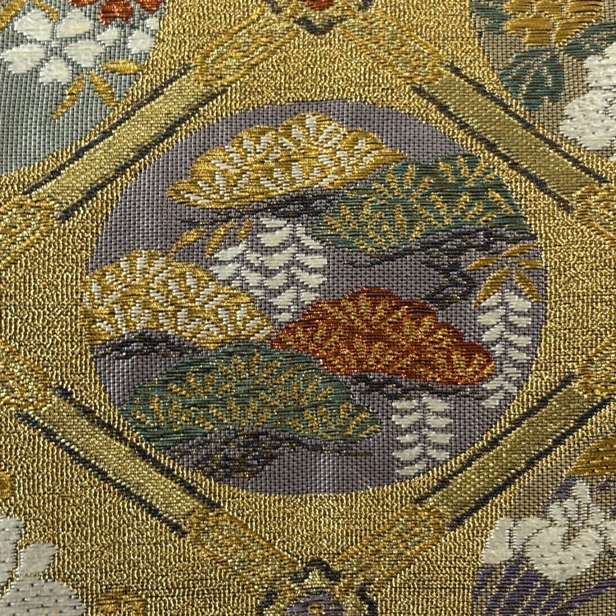 【美品】 袋帶 秀品級 關西仕立 草花紋 斜格紋 金金箔 金絲 金 六通 純蠶絲