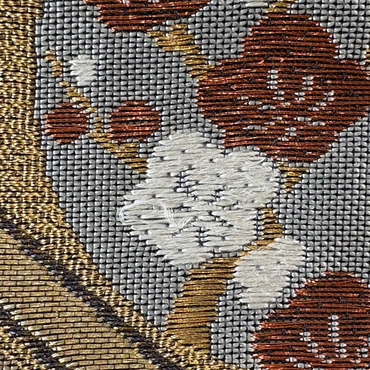 【美品】 袋帶 秀品級 關西仕立 草花紋 斜格紋 金金箔 金絲 金 六通 純蠶絲