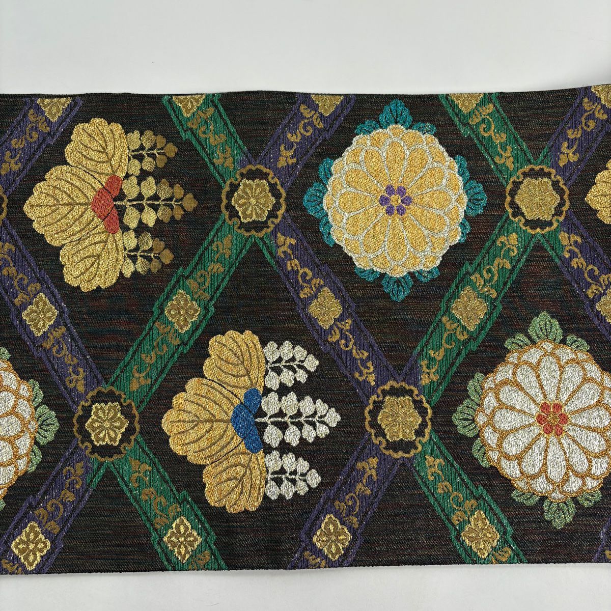 【美品】 袋帶 秀品級 正倉院菱取菊花桐紋 金金箔 墨 六通 純蠶絲